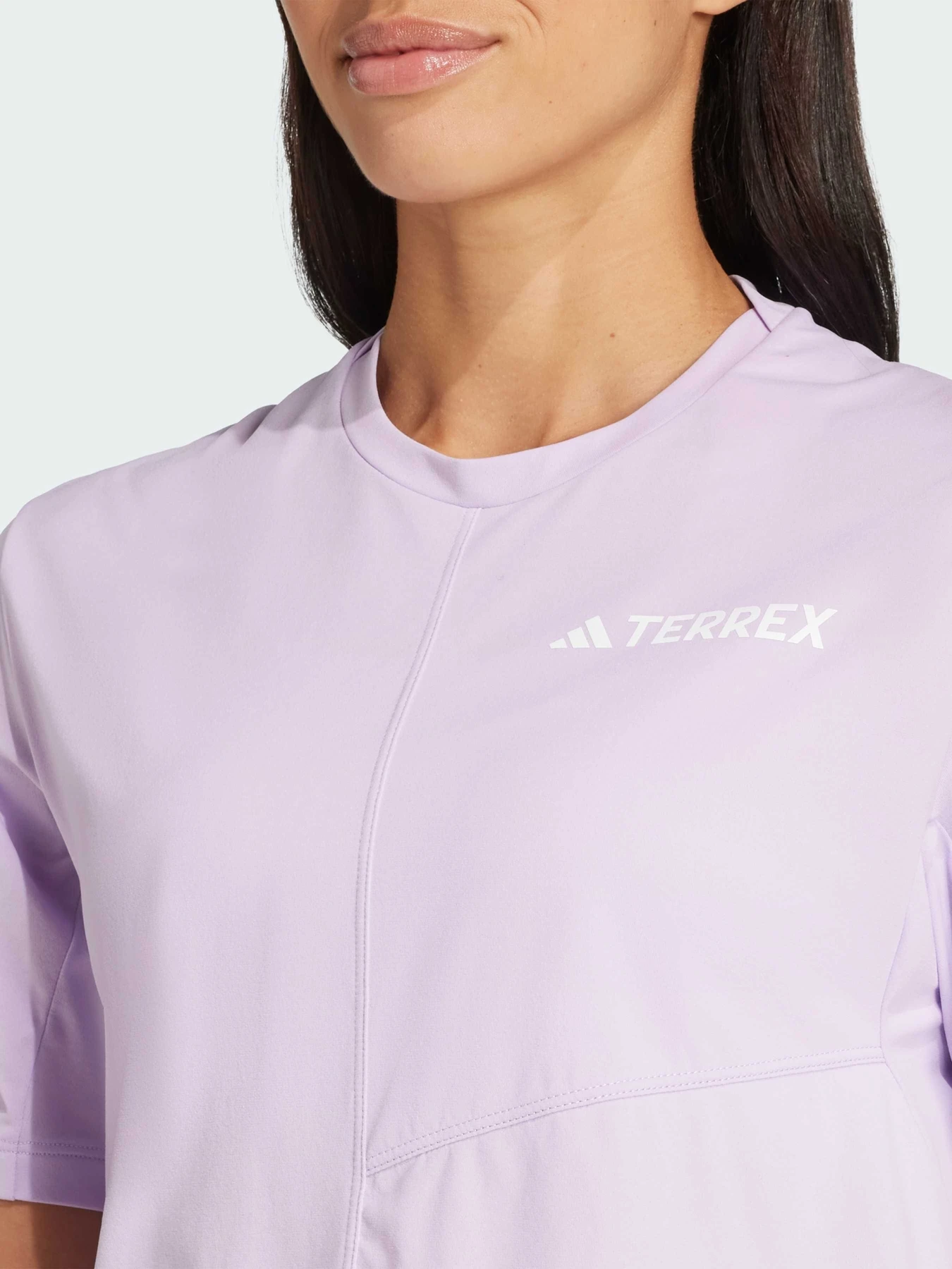 Футболки и поло Adidas модель JN3890 Футболки и поло Adidas модель JN3890 Фото