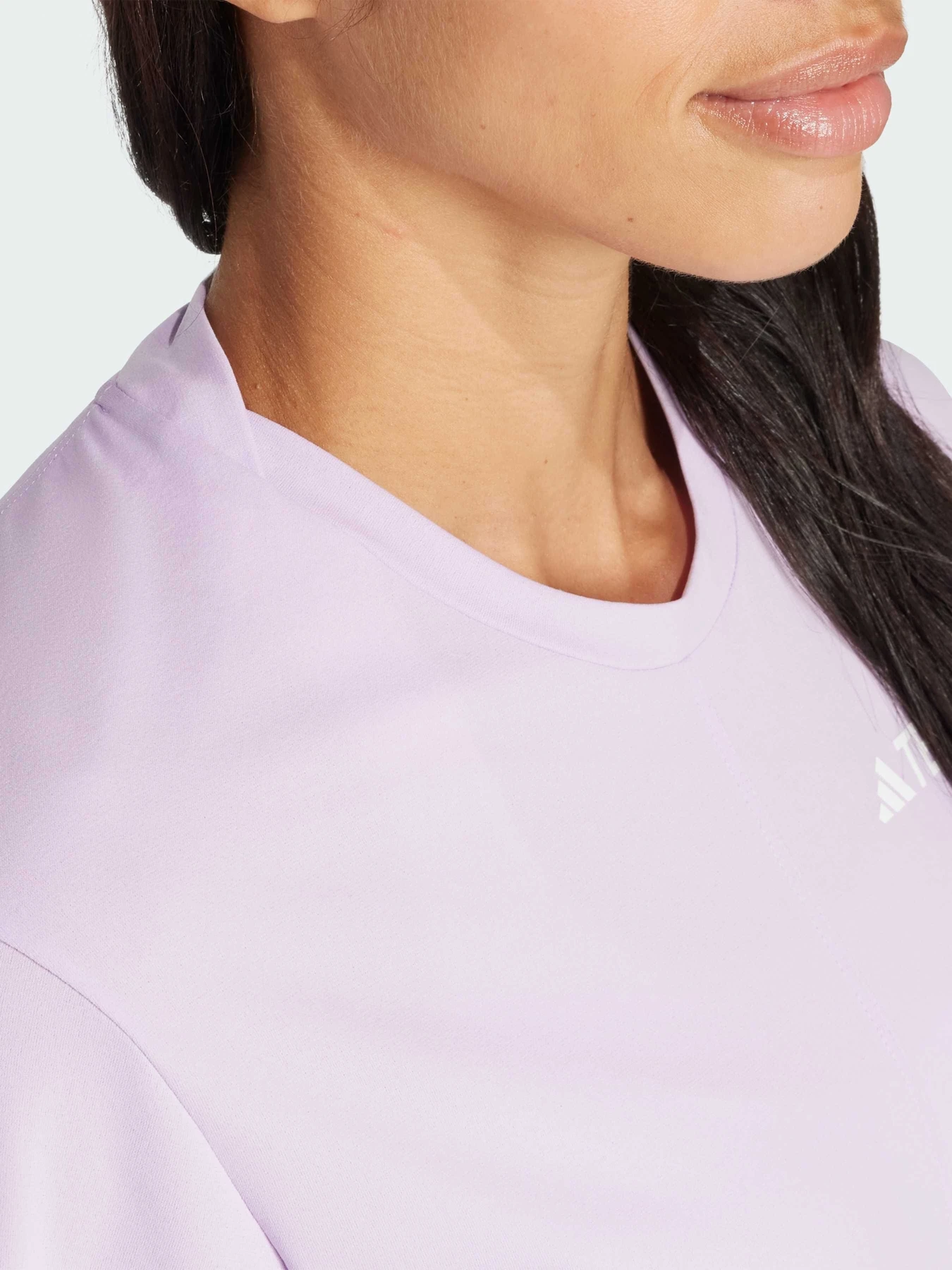 Футболки и поло Adidas модель JN3890 Футболки и поло Adidas модель JN3890 Фото