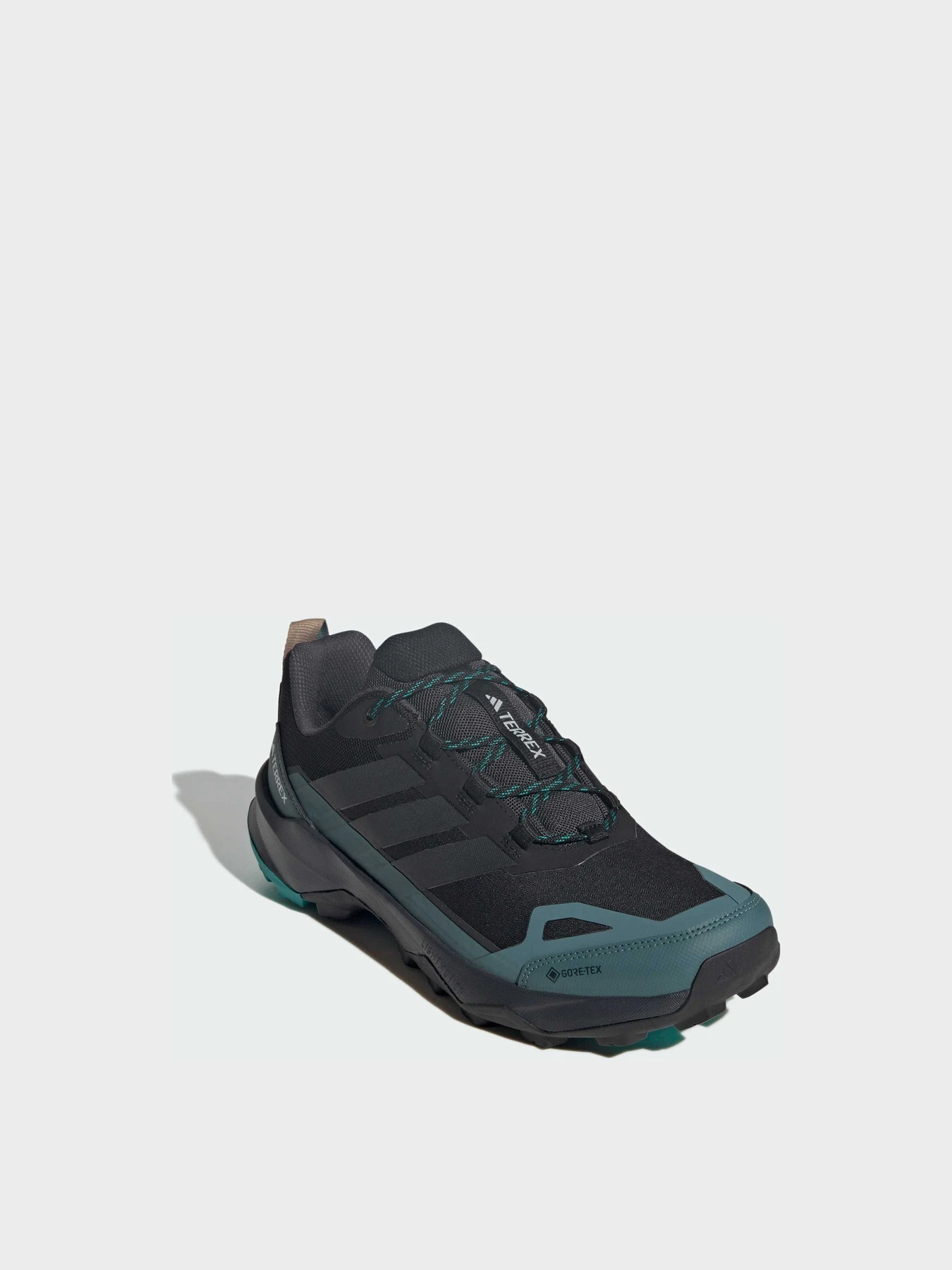 Кроссовки Adidas Terrex модель JQ2209 Кроссовки Adidas Terrex модель JQ2209 Фото