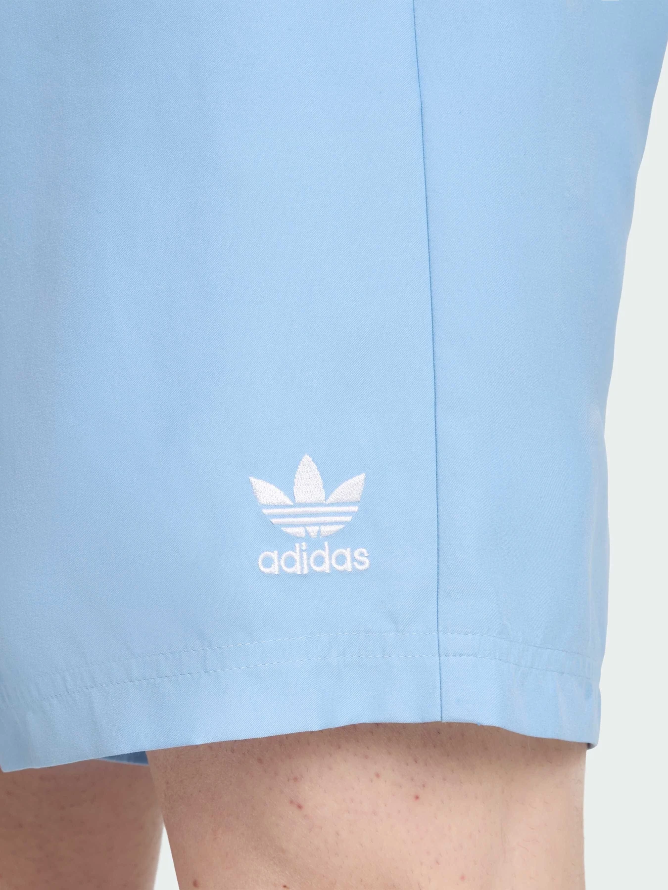 Одежда для пляжа Adidas Adicolor модель JX5017 Одежда для пляжа Adidas Adicolor модель JX5017 Фото