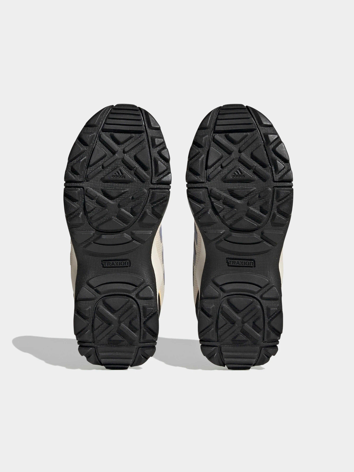 Кросівки Adidas модель HQ5824 Кросівки Adidas модель HQ5824 Фото