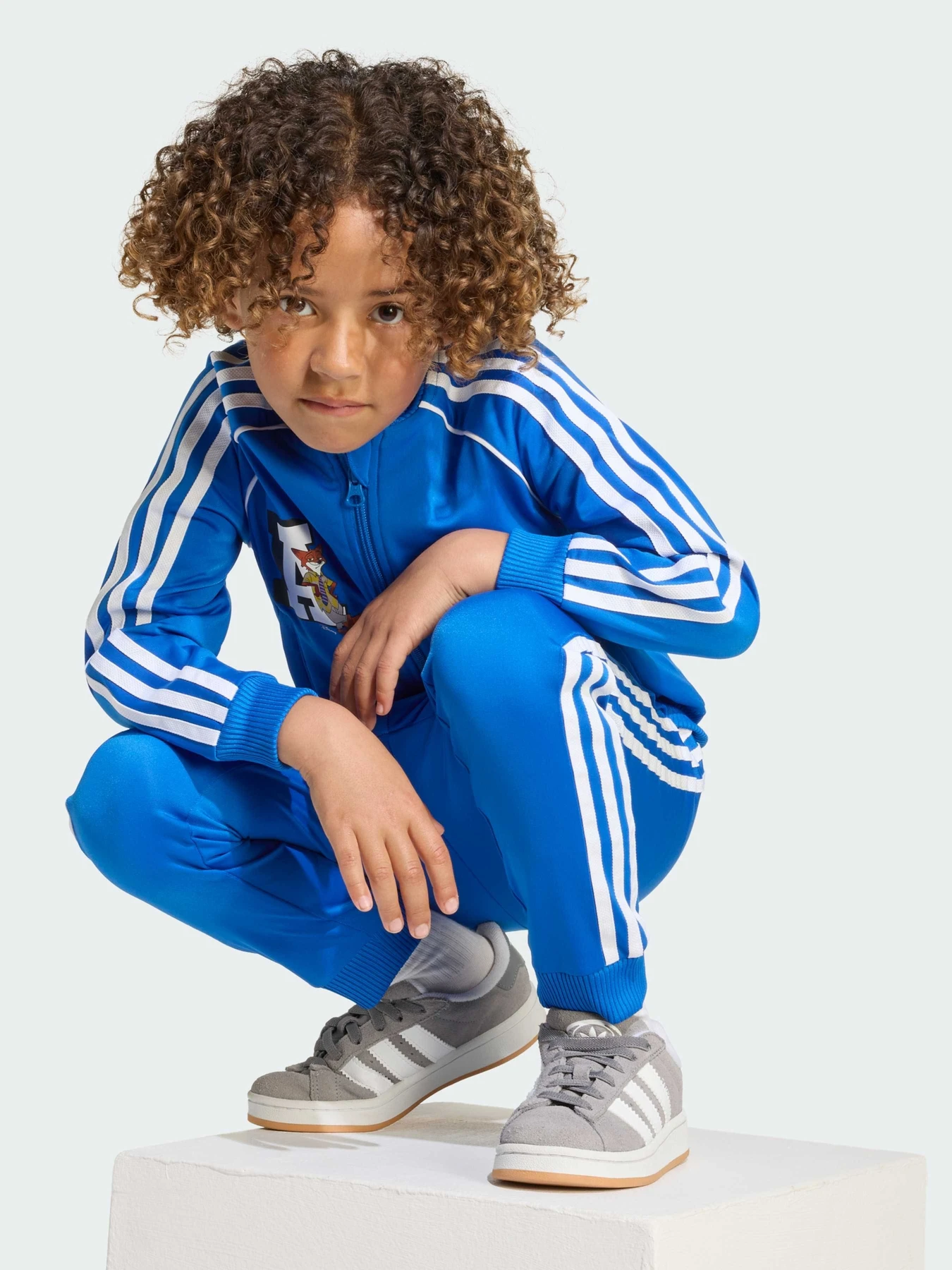 Костюми Adidas Graphics модель JX3022 Костюми Adidas Graphics модель JX3022 Фото