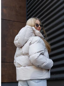 Куртки та дублянки Tian модель Stacy-T-BEIGE Фото