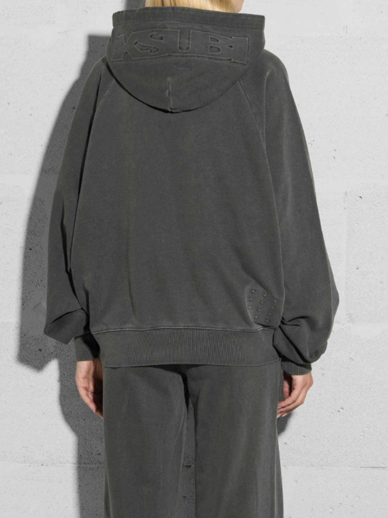 Костюмы Ksubi модель 9856 Костюмы Ksubi модель 9856 Фото