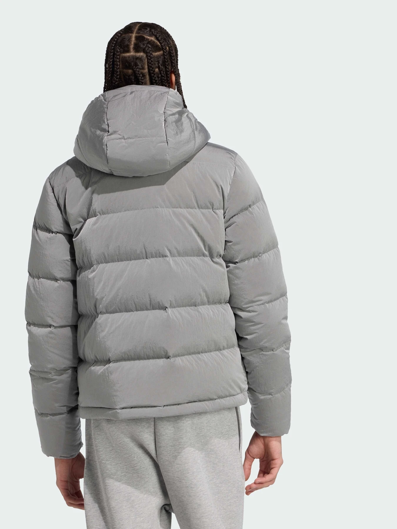 Куртки и дубленки Adidas модель JL5076 Куртки и дубленки Adidas модель JL5076 Фото