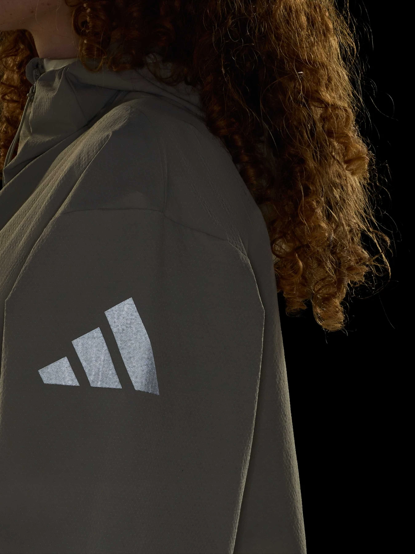Куртки та дублянки Adidas MyShelter модель JV7130 Фото