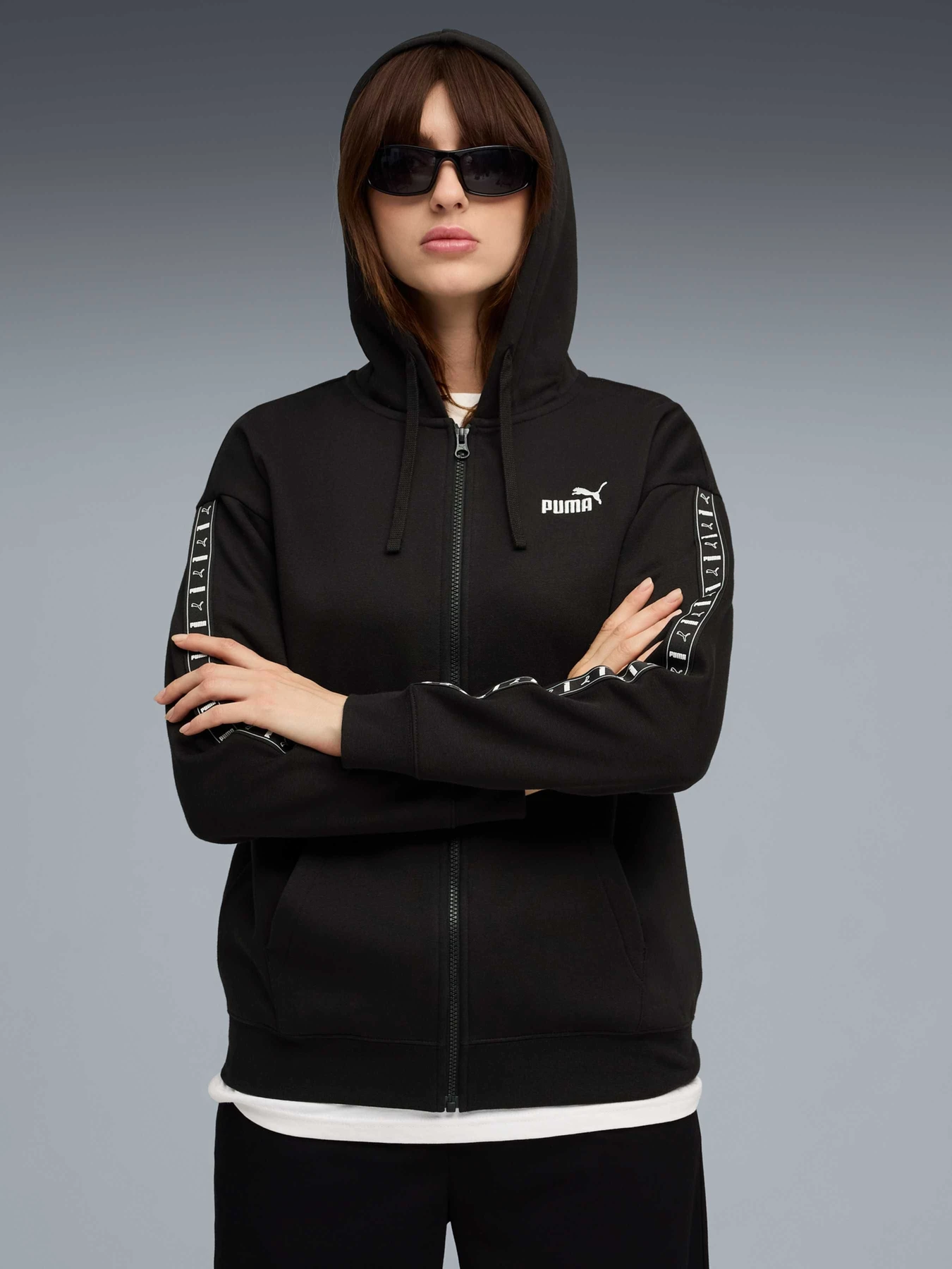 Худі та світшоти PUMA Ess Tape Full-zip Hoodie модель 688097 Худі та світшоти PUMA Ess Tape Full-zip Hoodie модель 688097 Фото