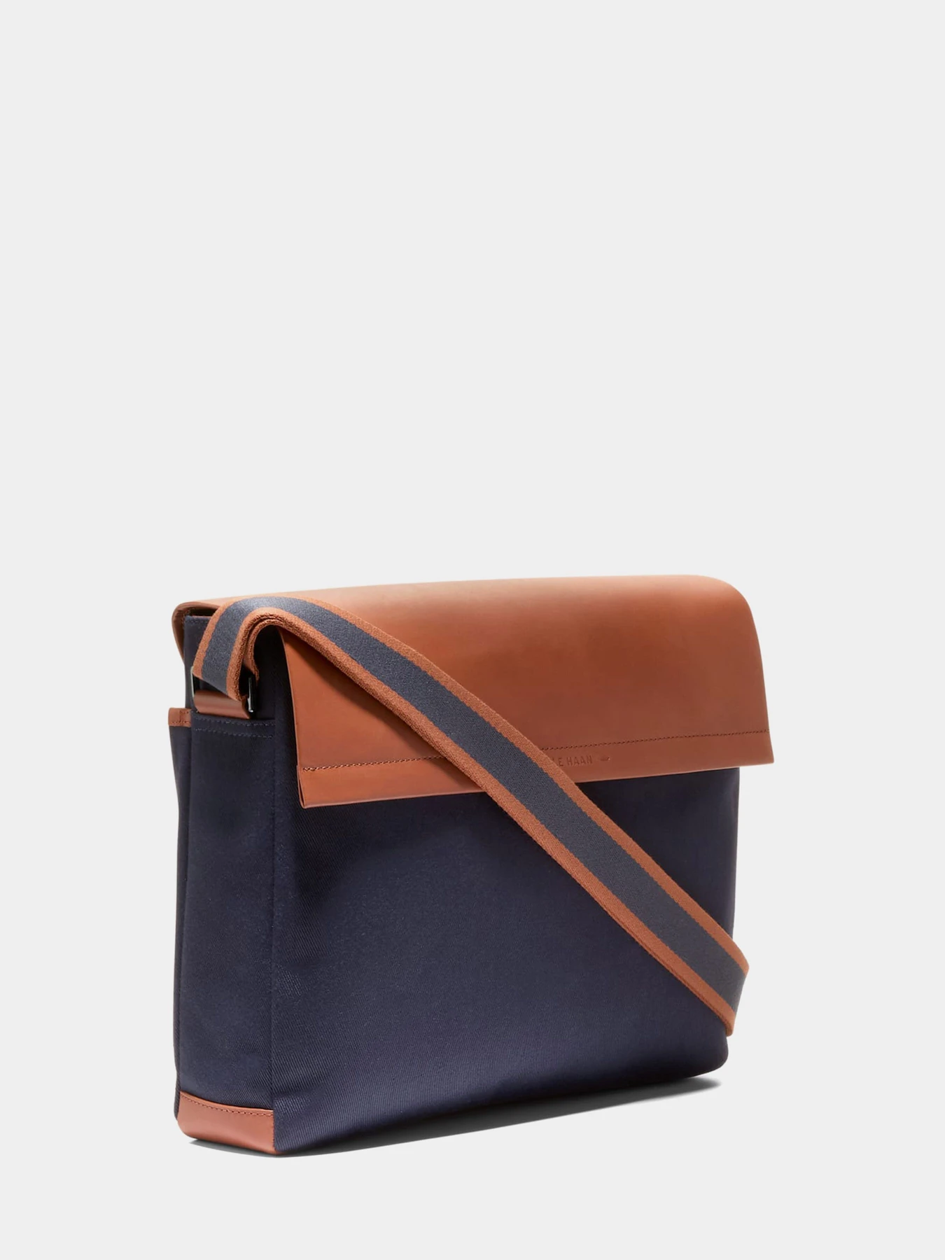 Сумки Cole Haan модель F12592 Фото