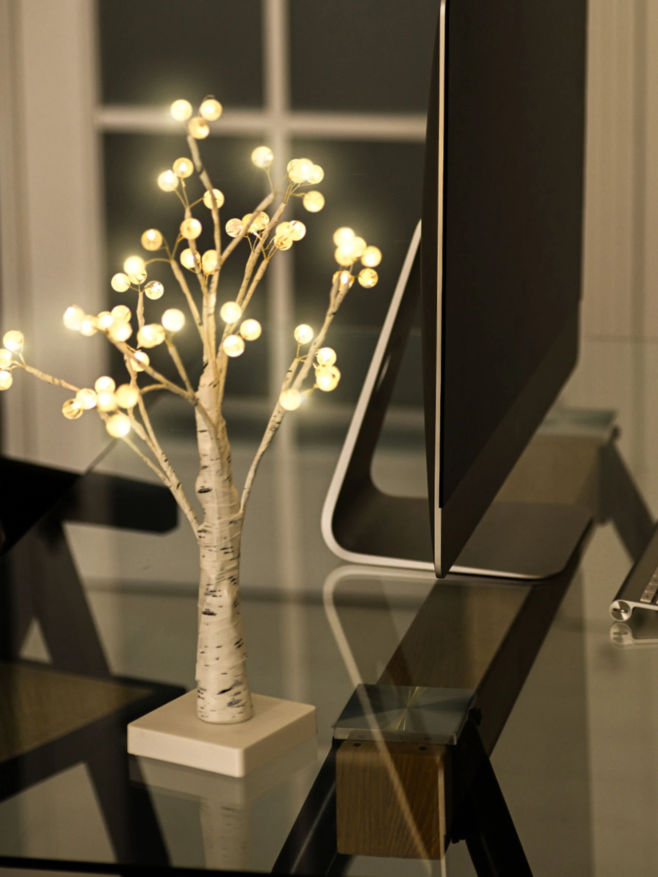 Дерево светодиодное на батарейках MBM HOME модель DH-LAMP-04 WHITE Дерево светодиодное на батарейках MBM HOME модель DH-LAMP-04 WHITE Фото