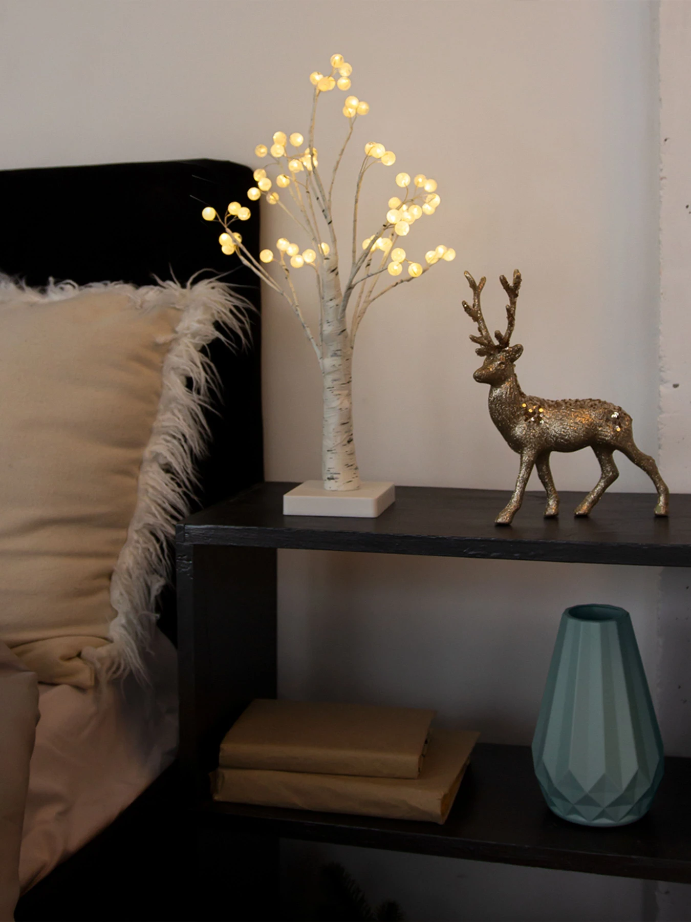 Дерево светодиодное на батарейках MBM HOME модель DH-LAMP-04 WHITE Дерево светодиодное на батарейках MBM HOME модель DH-LAMP-04 WHITE Фото