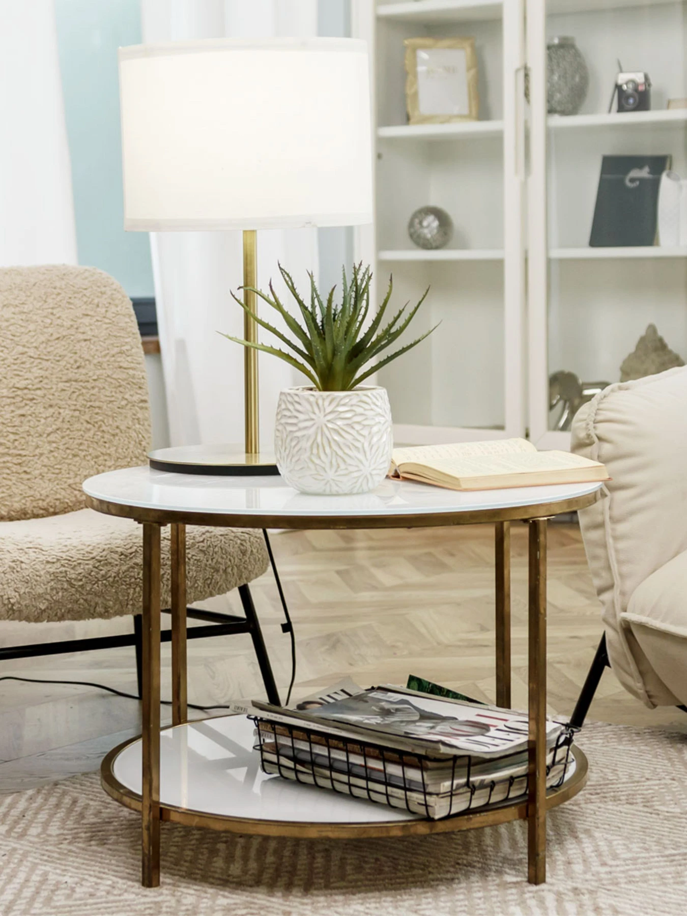 Искусственное растение в горшке MBM HOME модель DH-FLOWERS-13 GREEN/BEIGE Искусственное растение в горшке MBM HOME модель DH-FLOWERS-13 GREEN/BEIGE Фото
