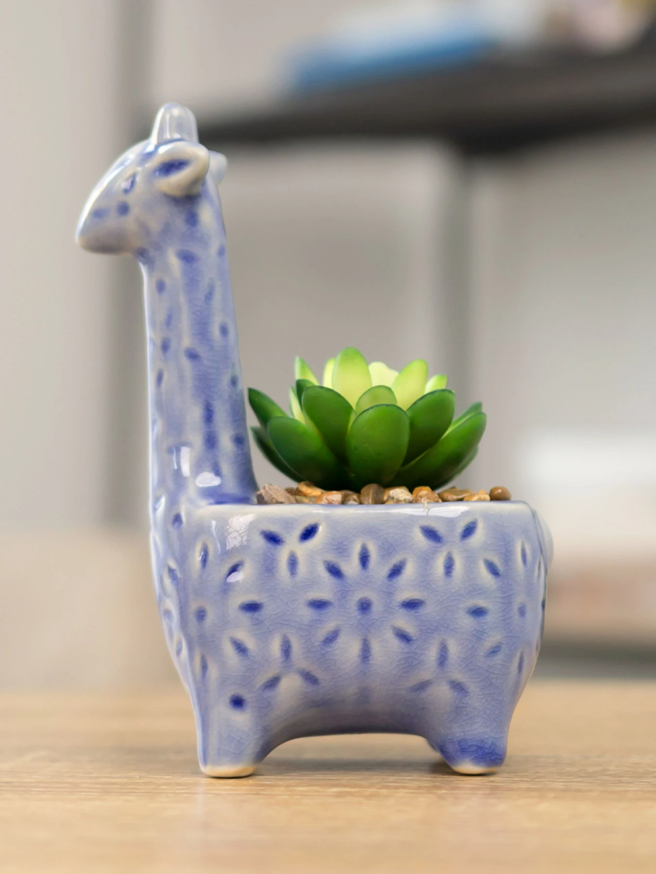 Искусственное растение в горшке MBM HOME модель DH-FLOWERS-20 GREEN/BLUE Искусственное растение в горшке MBM HOME модель DH-FLOWERS-20 GREEN/BLUE Фото