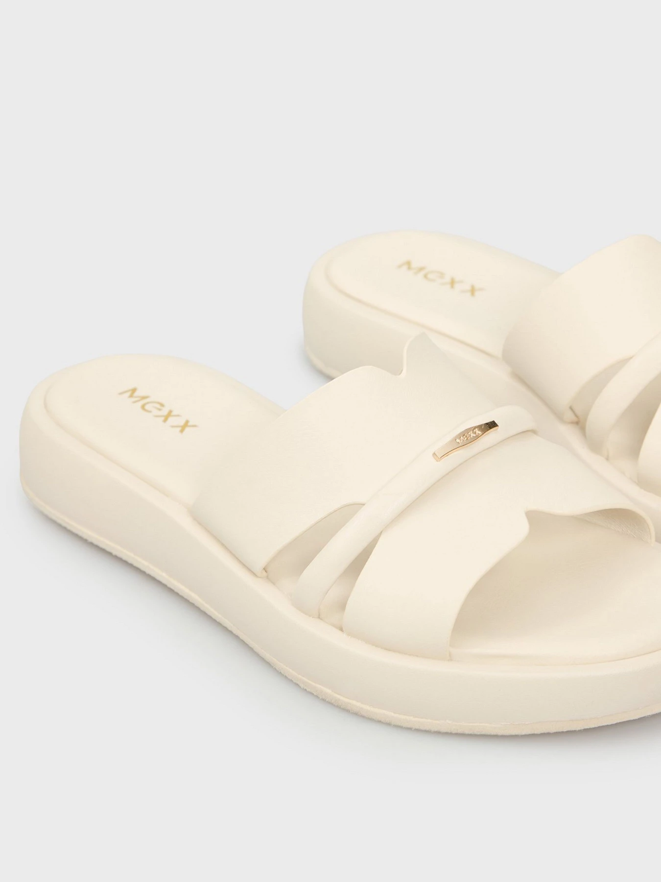 Шлёпанцы MEXX модель MI001602251W Шлёпанцы MEXX модель MI001602251W Фото