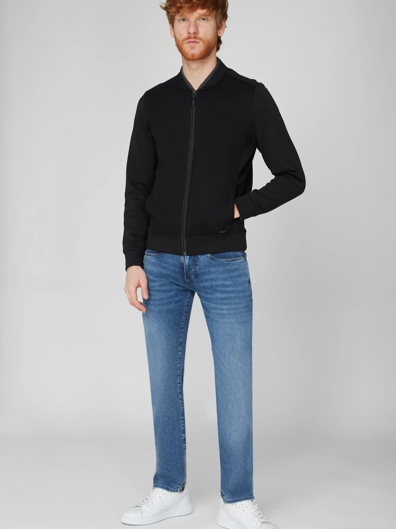 Джинси Pierre Cardin модель C7 35530.8070.6837 Джинси Pierre Cardin модель C7 35530.8070.6837 Фото