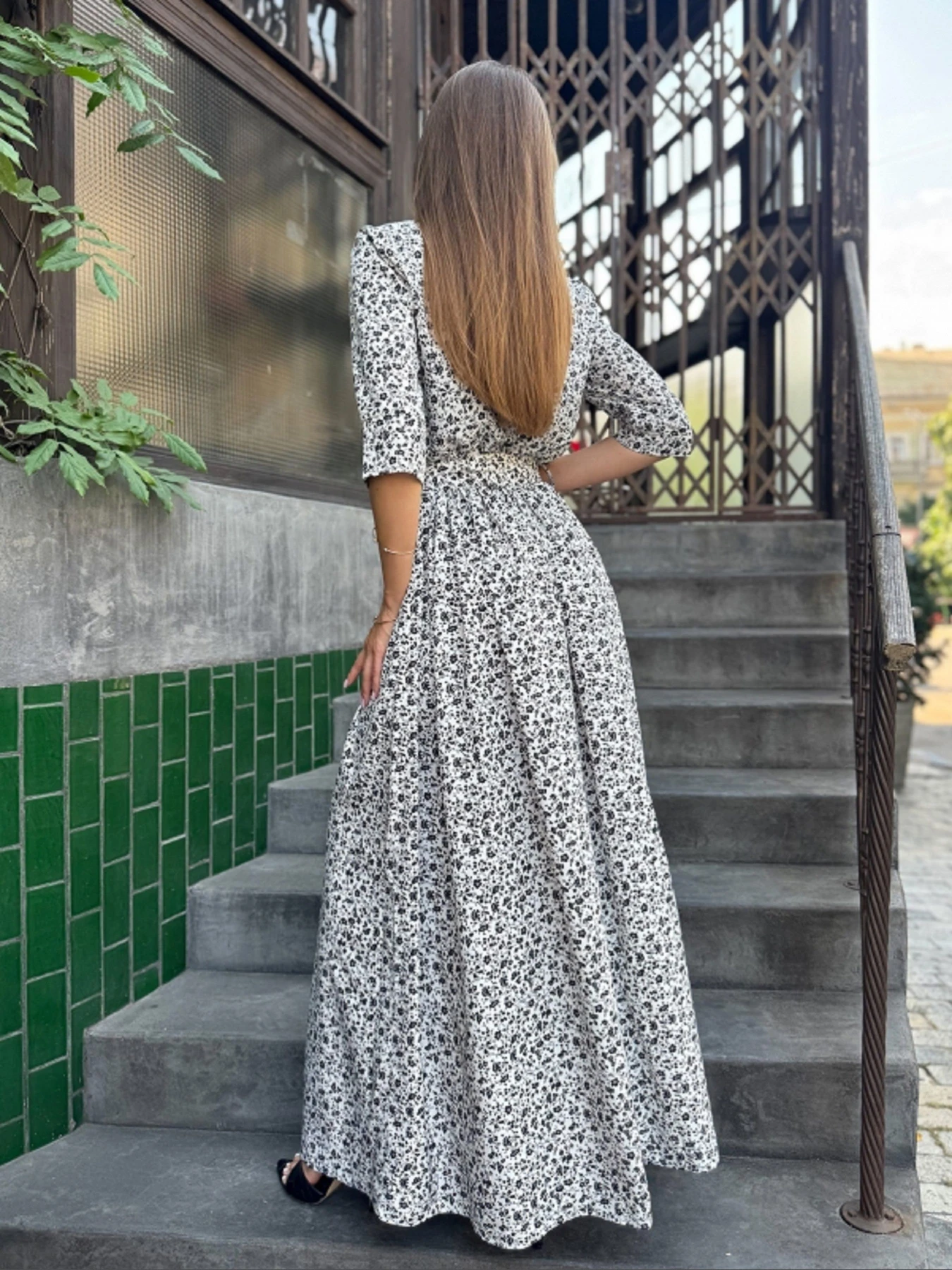 Сукні ISSA Plus модель 15274_белый Сукні ISSA Plus модель 15274_белый Фото