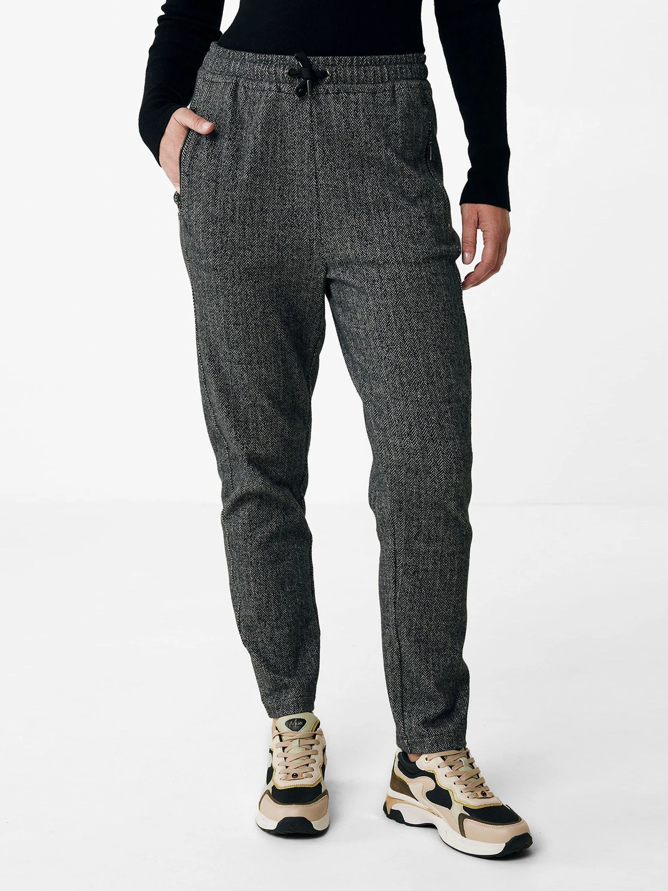 Штани MEXX модель MF007003443W Штани MEXX модель MF007003443W Фото