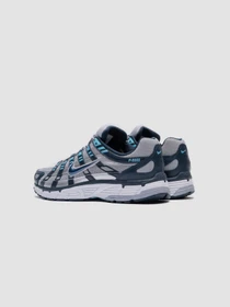 Кроссовки NIKE P-6000 модель CD6404-402 Фото