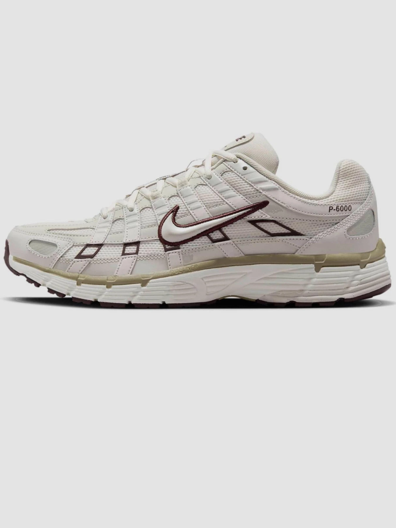 Кроссовки NIKE P-6000 модель HF0728-201 Кроссовки NIKE P-6000 модель HF0728-201 Фото