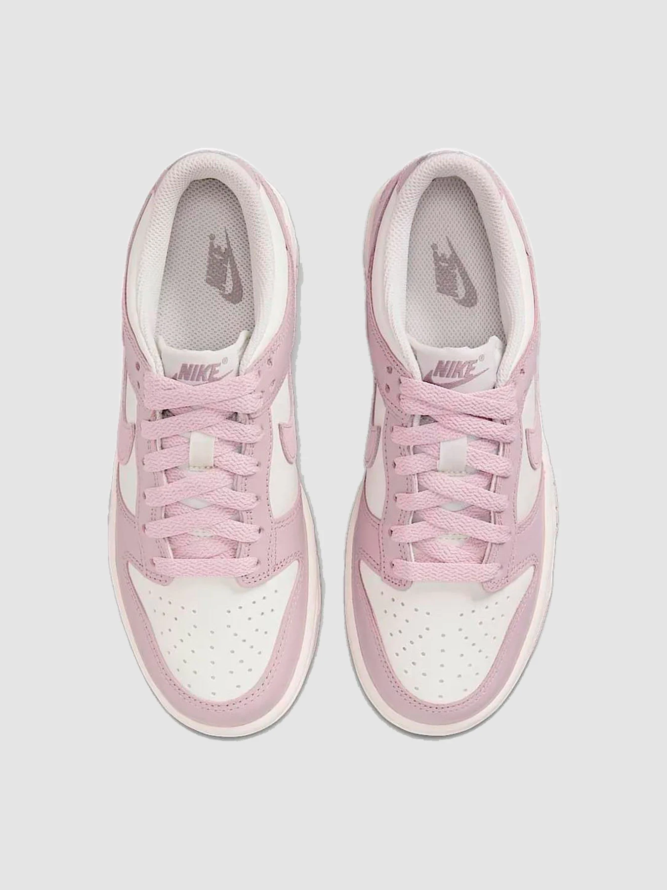 Кросівки NIKE Dunk Low Gs модель FB9109-122 Кросівки NIKE Dunk Low Gs модель FB9109-122 Фото
