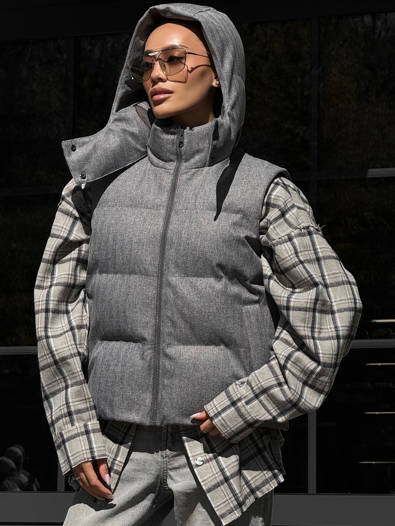 Куртки та дублянки Jadone Fashion модель Zhylet_Ark_siryy Фото