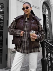 Куртки та дублянки Jadone Fashion модель Zhylet_Kul_shokol Фото