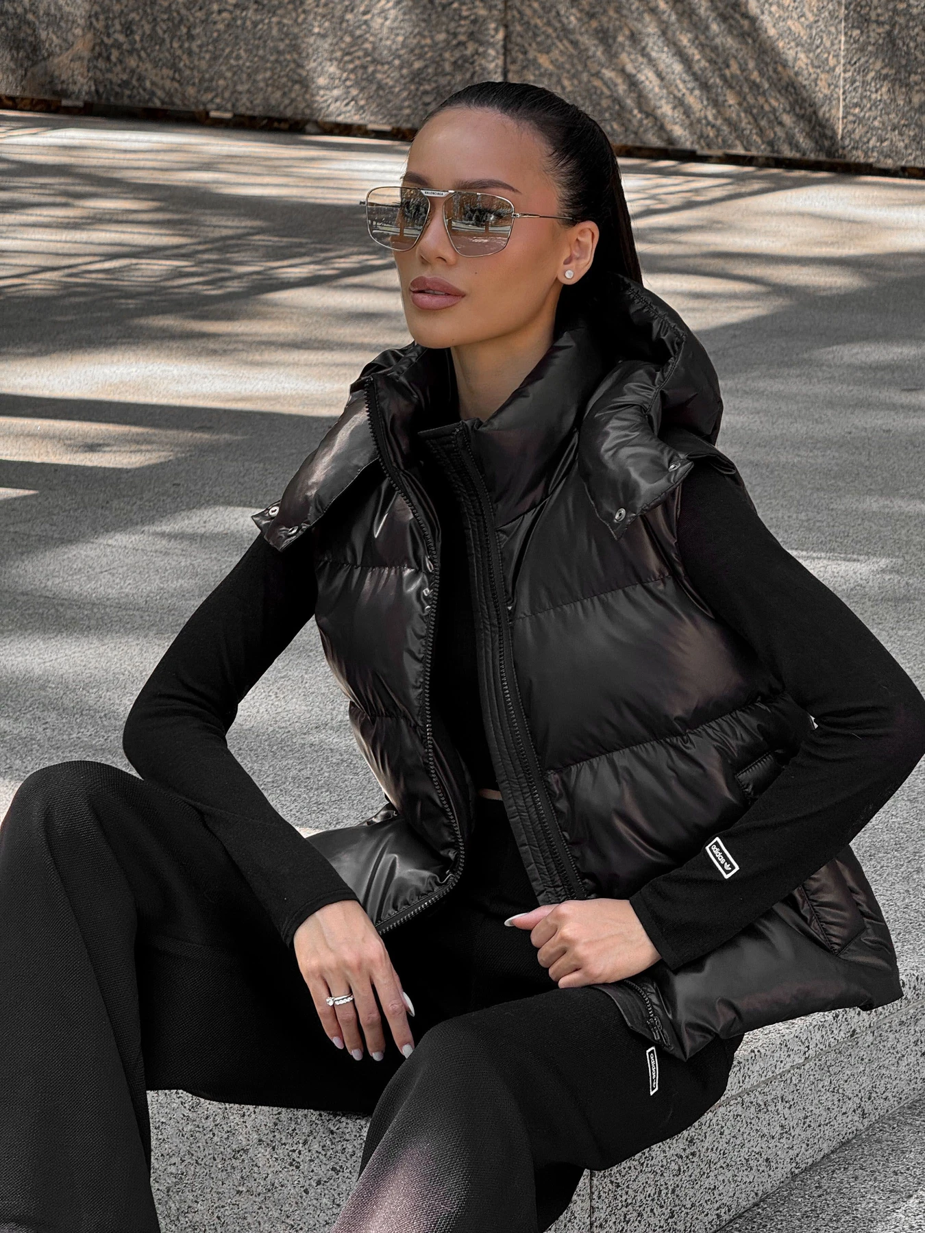 Куртки та дублянки Jadone Fashion модель Zhylet_Kul_chorne Фото