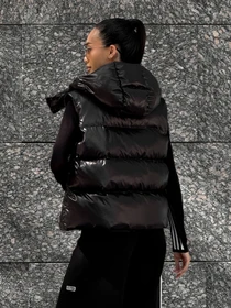 Куртки та дублянки Jadone Fashion модель Zhylet_Kul_chorne Фото