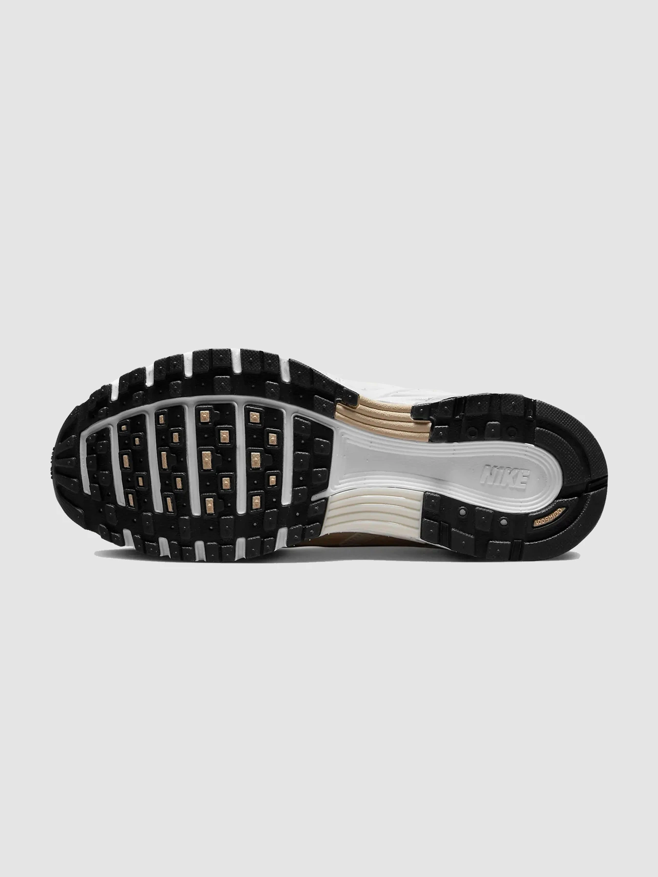 Кросівки NIKE P-6000 модель FQ2767-100 Кросівки NIKE P-6000 модель FQ2767-100 Фото