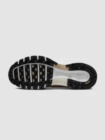 Кросівки NIKE P-6000 модель FQ2767-100 Фото