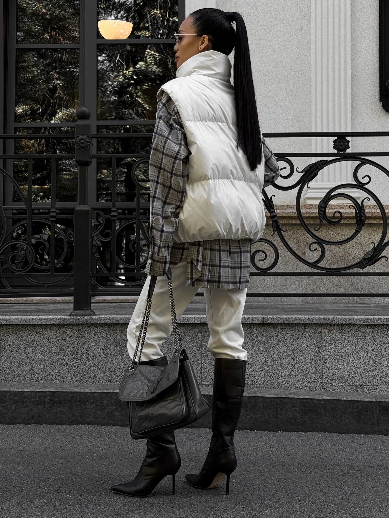Куртки та дублянки Jadone Fashion модель Zhylet_Hat_moloko Фото