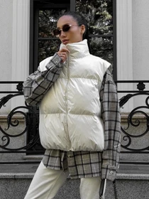 Куртки та дублянки Jadone Fashion модель Zhylet_Hat_moloko Фото