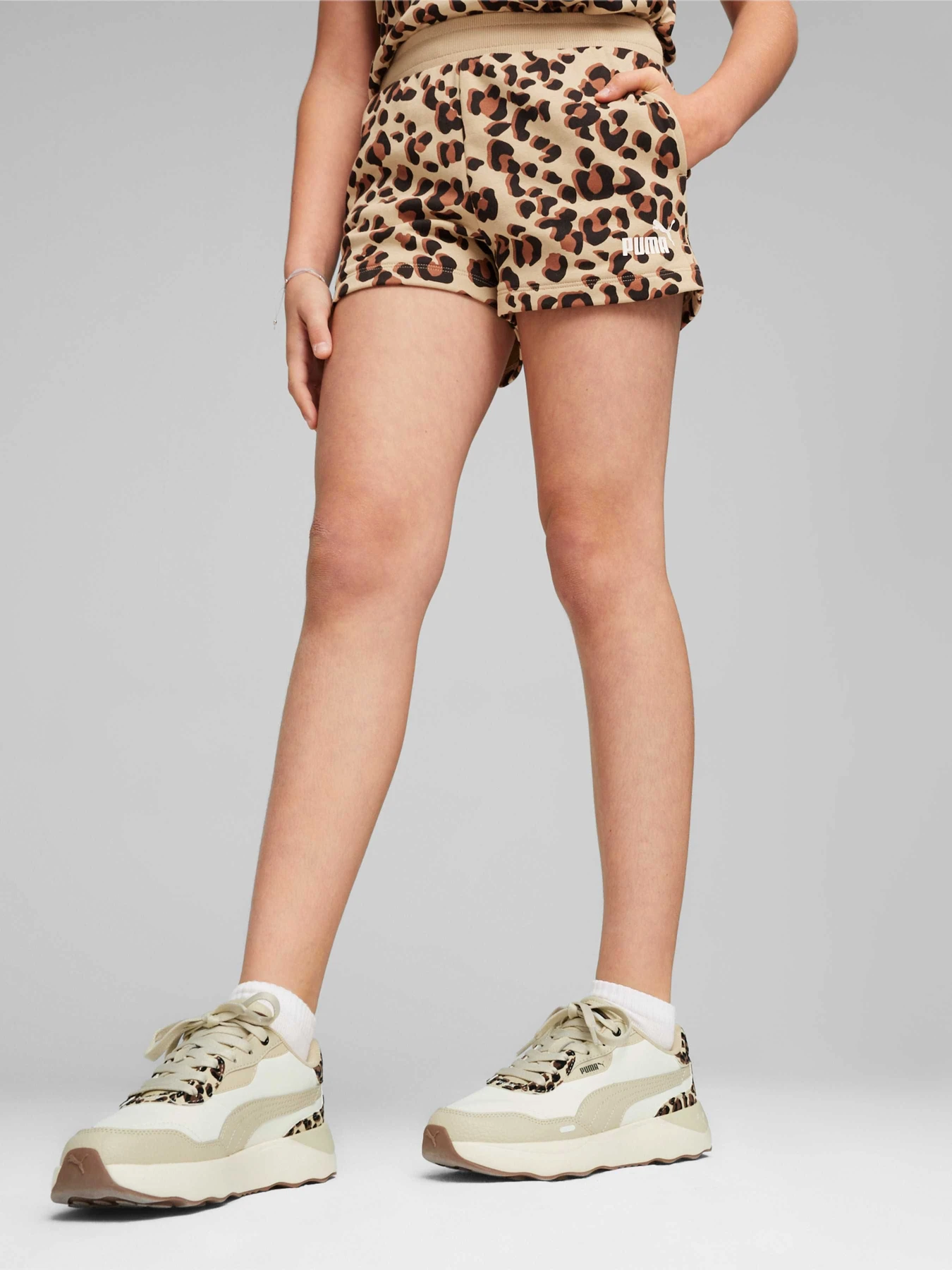 Шорты PUMA Ess+ Animal Shorts модель 679414 Фото