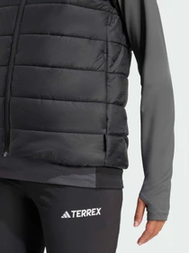 Куртки и дубленки Adidas модель KA9737 Фото