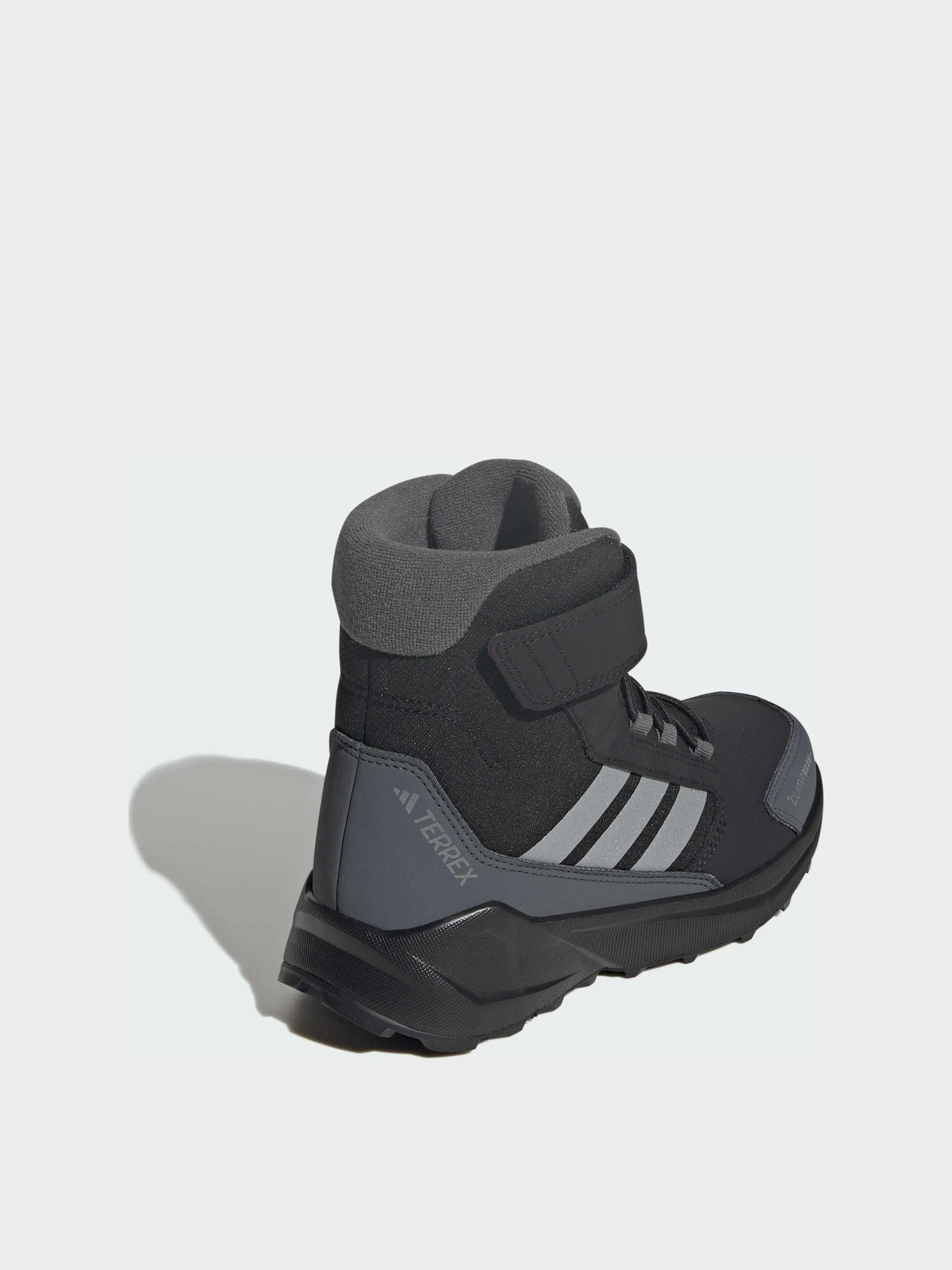 Ботинки и сапоги Adidas модель JH5512 Ботинки и сапоги Adidas модель JH5512 Фото