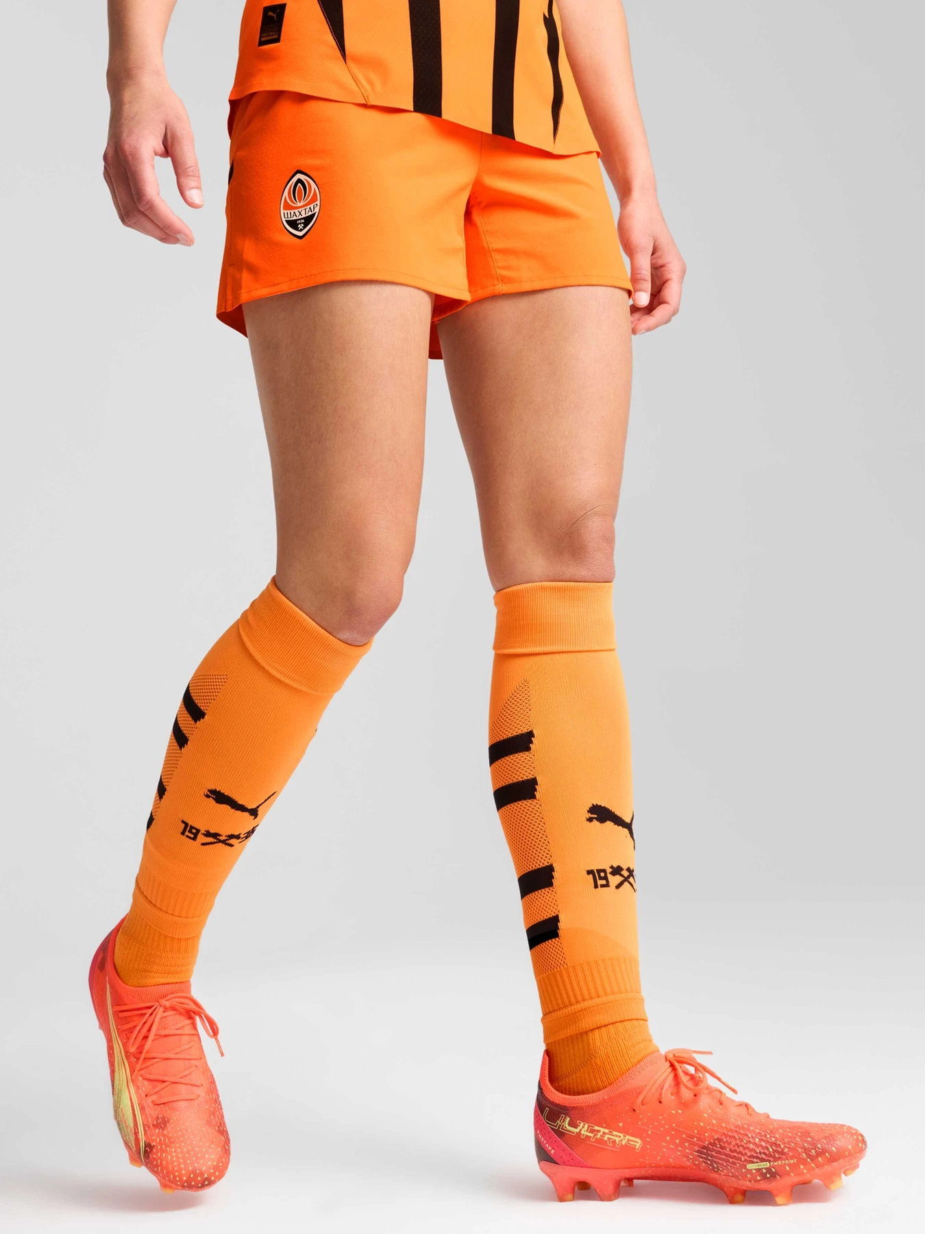 Шорти PUMA Fcsd Shorts Promo W модель 775432 Шорти PUMA Fcsd Shorts Promo W модель 775432 Фото