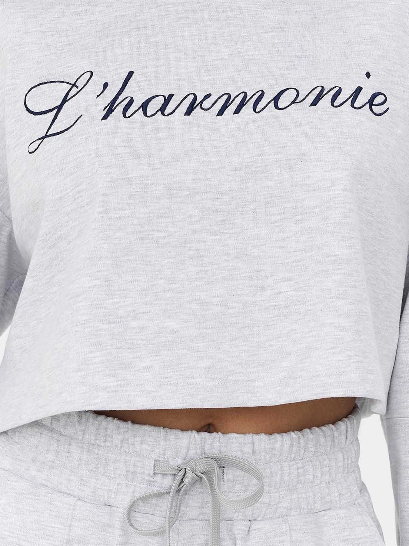 Худи и свитшоты FASHIONISTA модель 2214 Худи и свитшоты FASHIONISTA модель 2214 Фото