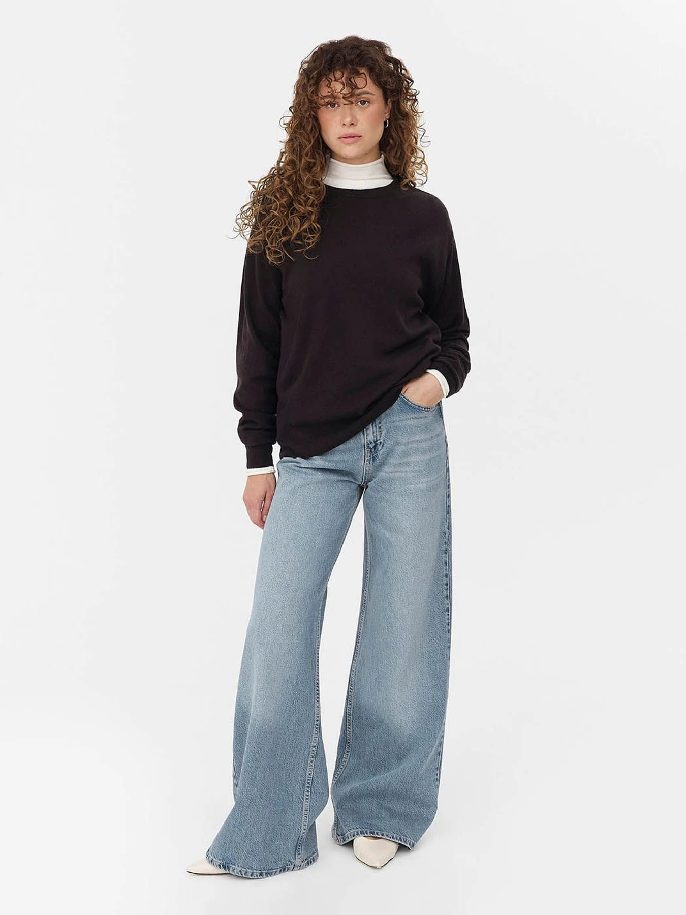Джинсы FASHIONISTA модель FS5993 Джинсы FASHIONISTA модель FS5993 Фото