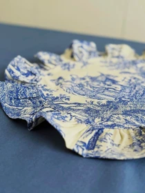 Салфетка сервировочная с рюшами Italiano Blue водотталкивающая Ecotton модель 25325 Фото