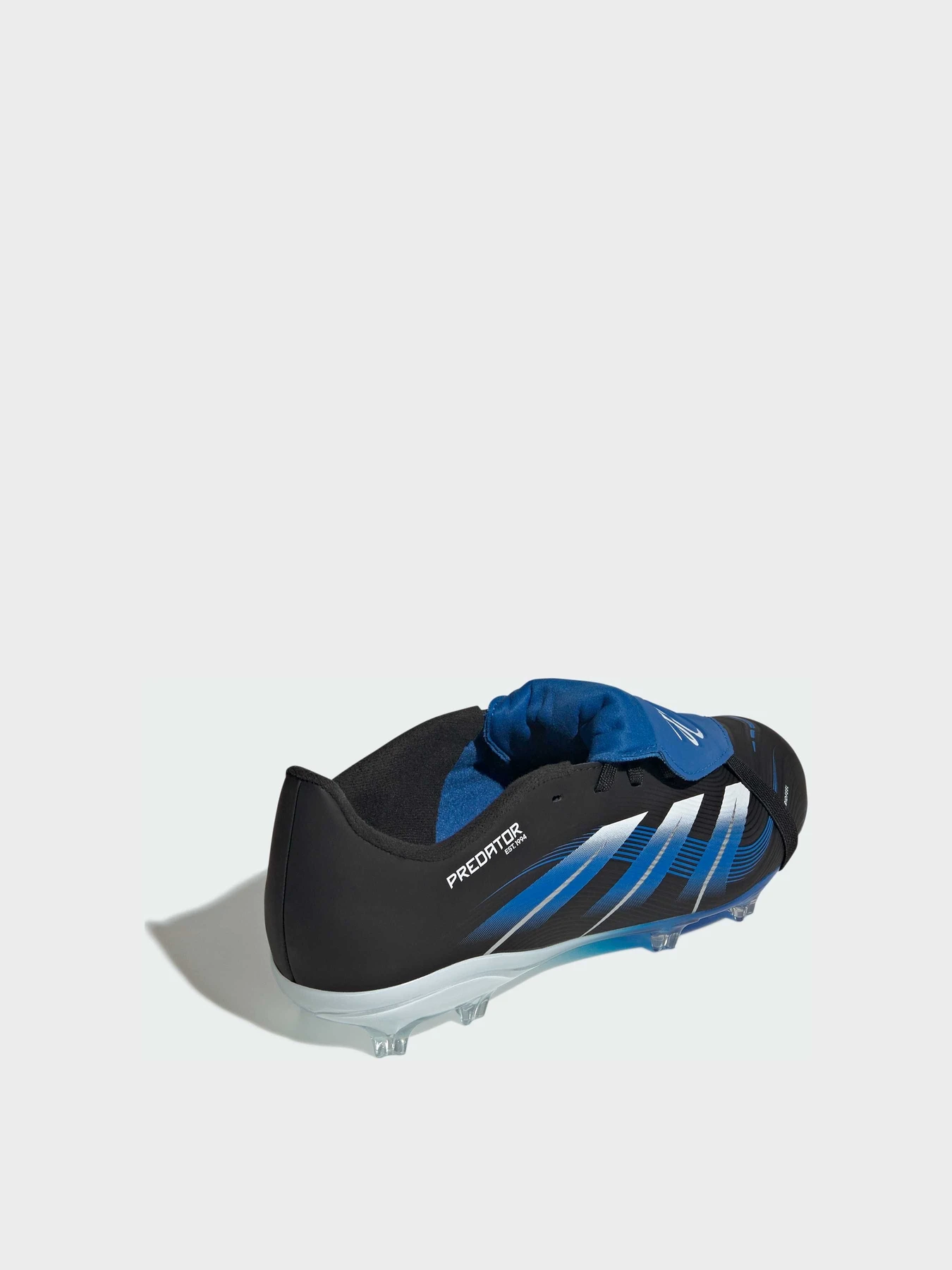 Кросівки Adidas Predator модель JS4271 Кросівки Adidas Predator модель JS4271 Фото