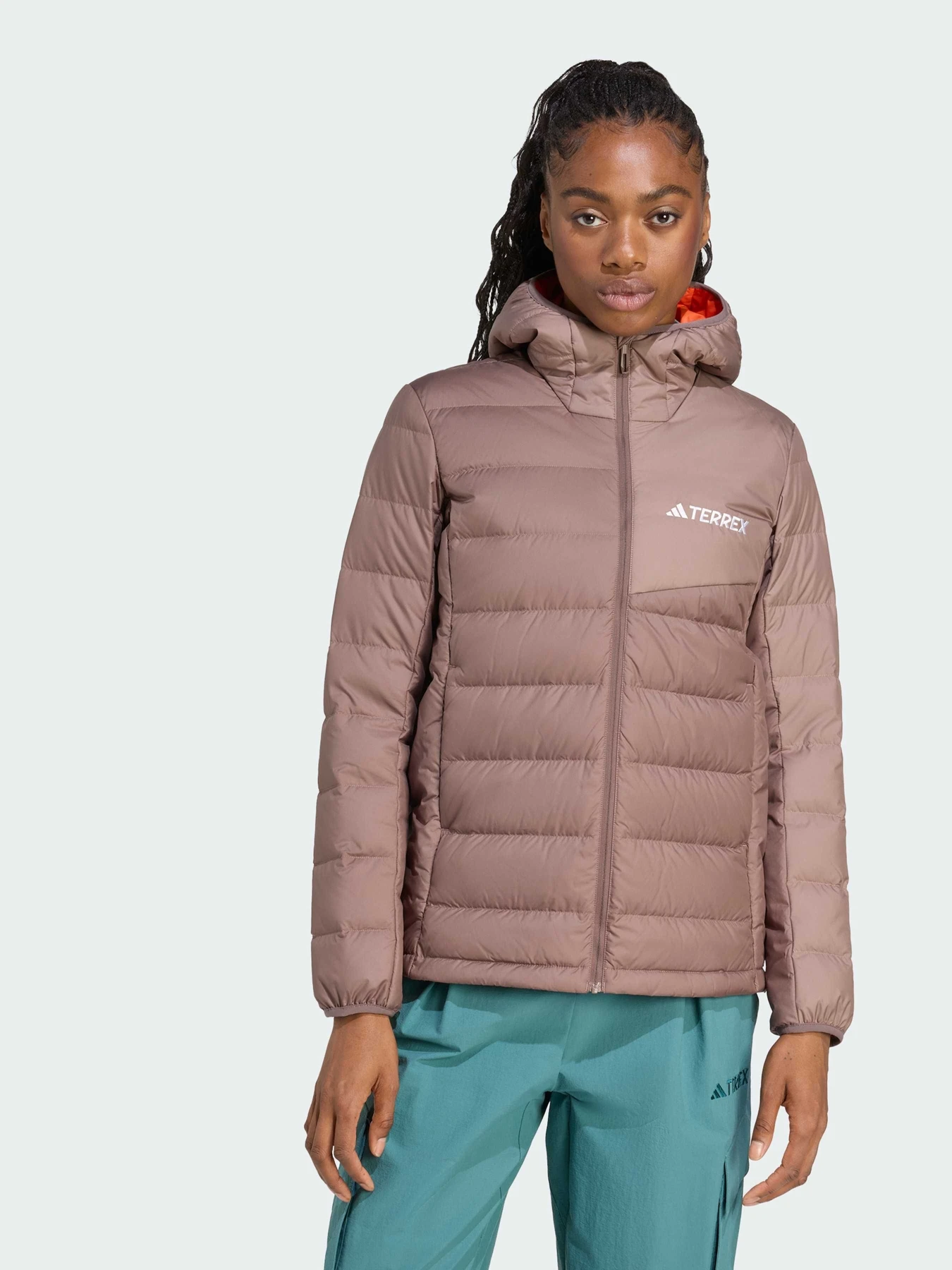Куртки та дублянки Adidas модель JZ9992 Фото