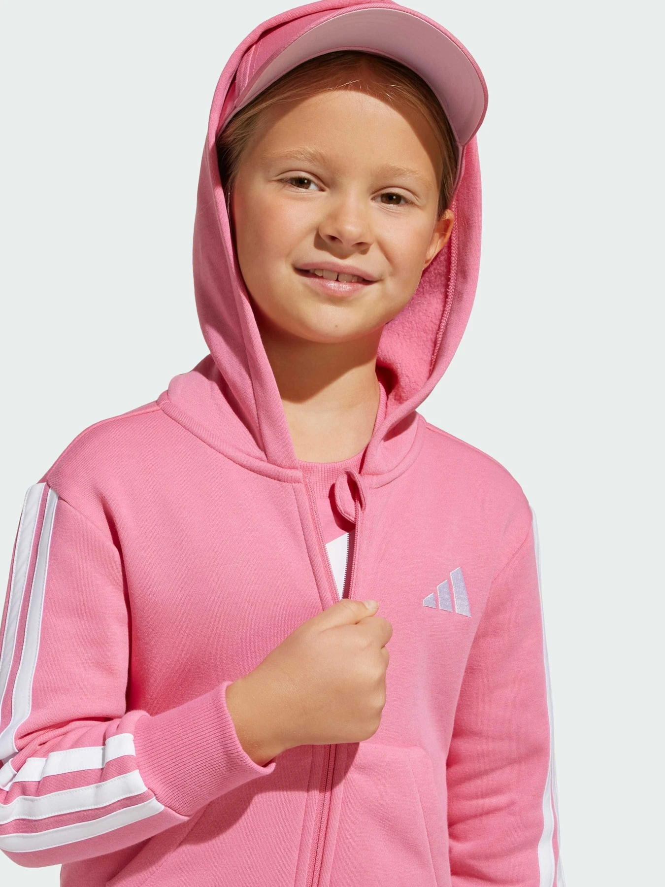 Худи и свитшоты Adidas модель JD6514 Худи и свитшоты Adidas модель JD6514 Фото