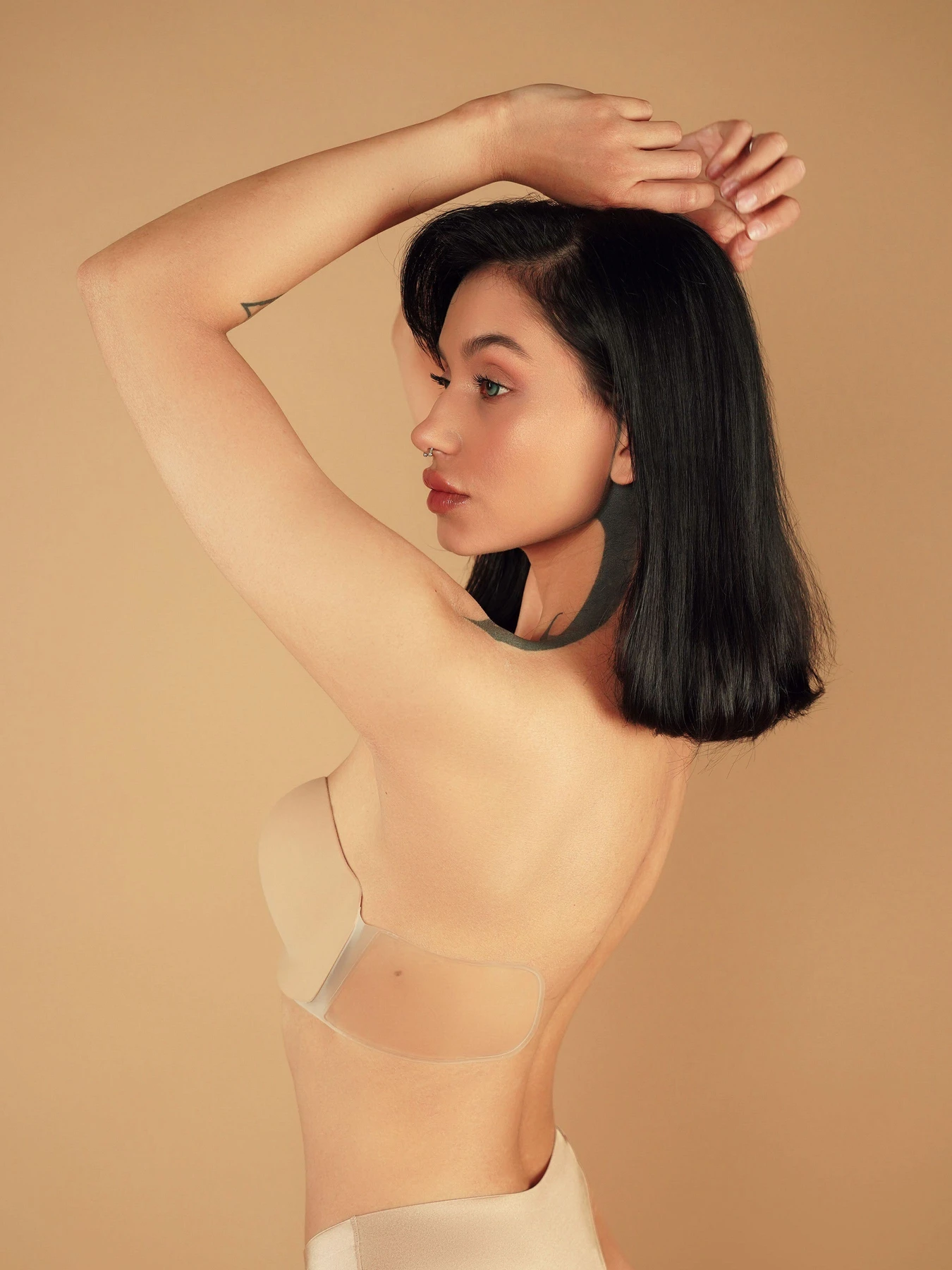 Нижня білизна Brabrabra невидимка модель SLZ99909088_nude Нижня білизна Brabrabra невидимка модель SLZ99909088_nude Фото