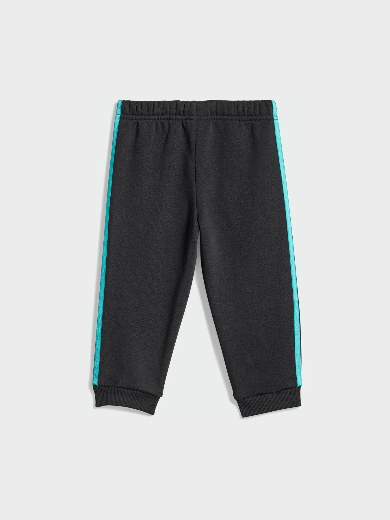 Костюмы Adidas модель JV5439 Костюмы Adidas модель JV5439 Фото