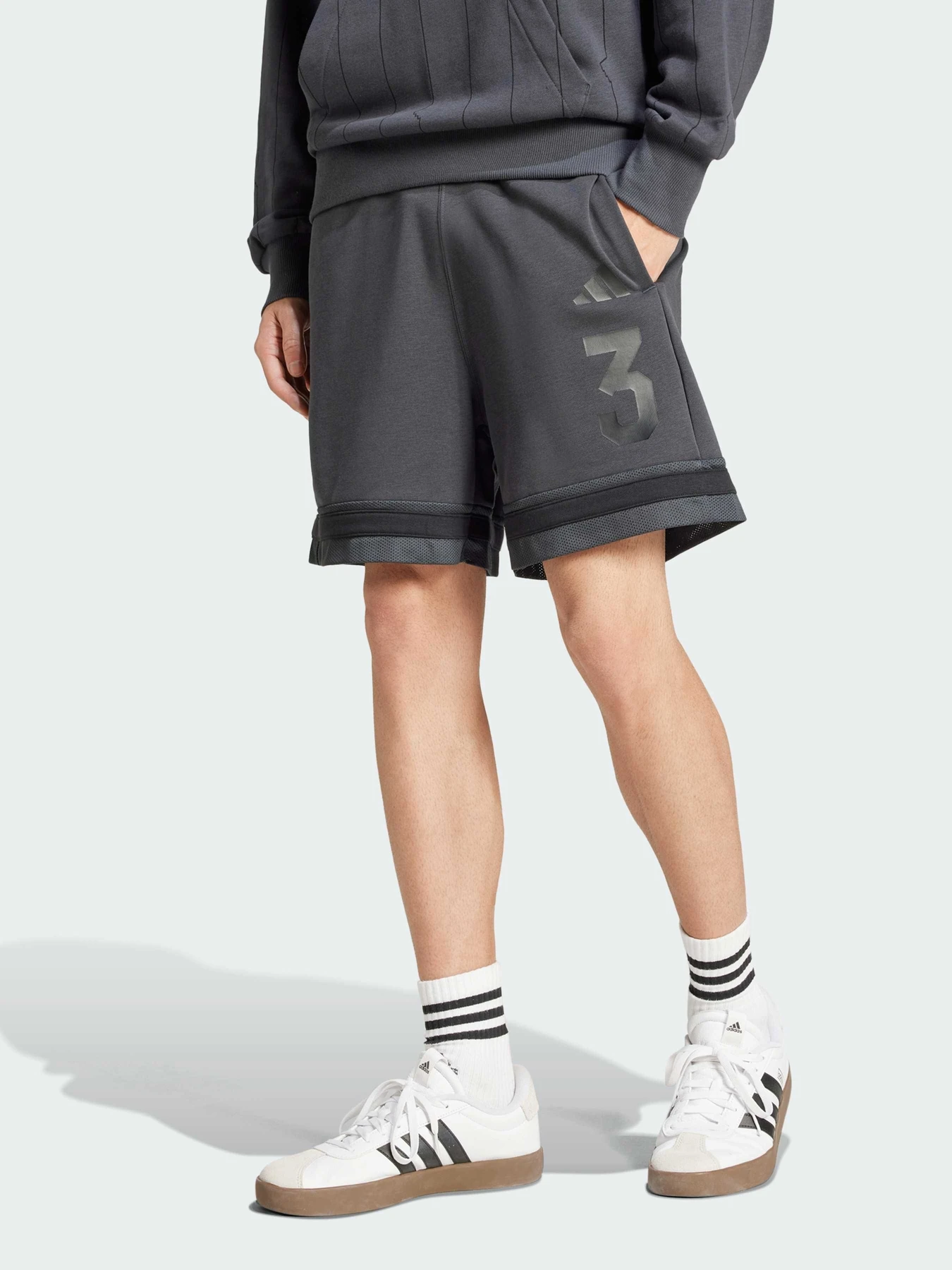Шорты Adidas модель JD8090 Шорты Adidas модель JD8090 Фото