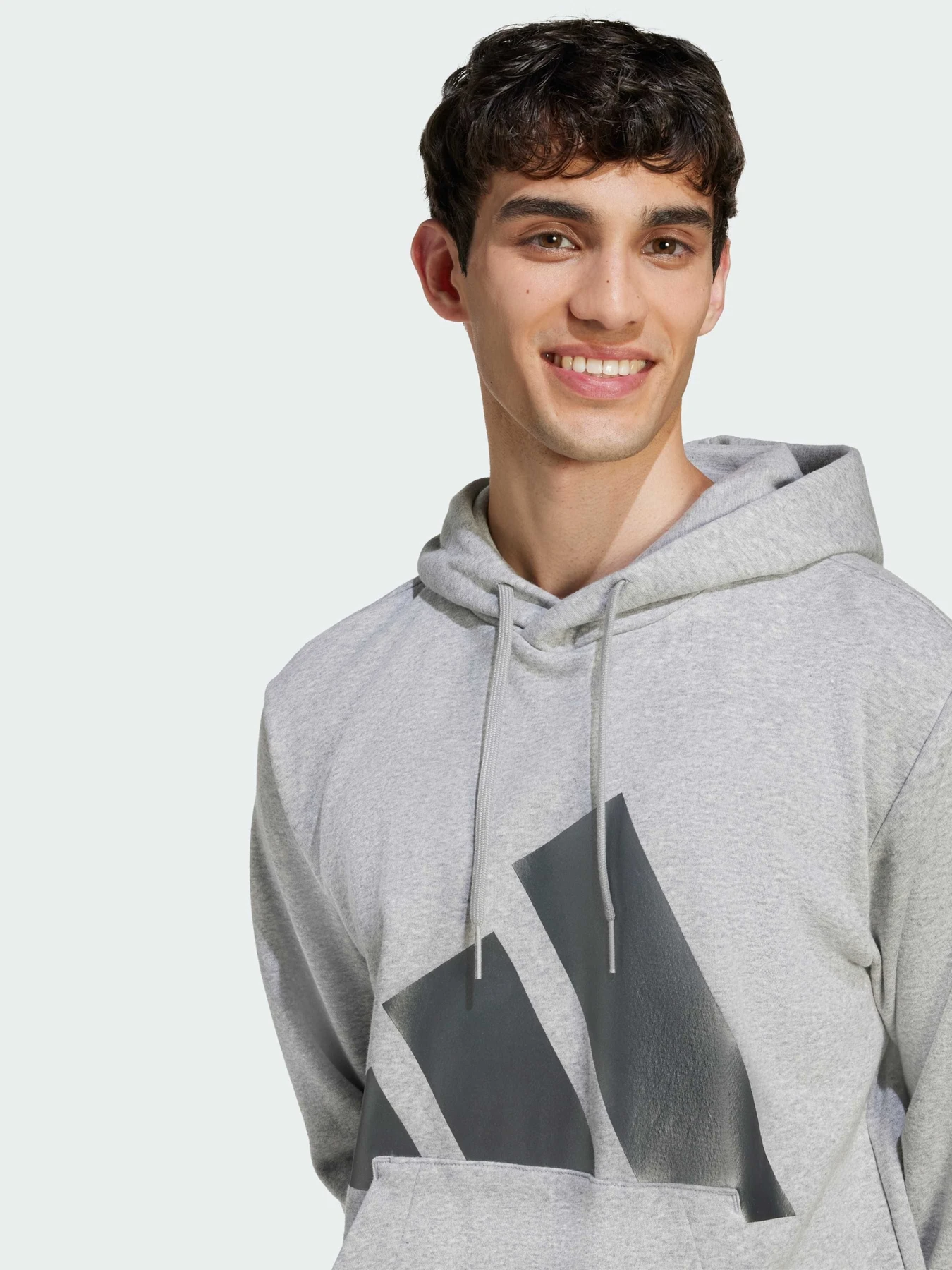 Худи и свитшоты Adidas модель JM1700 Худи и свитшоты Adidas модель JM1700 Фото