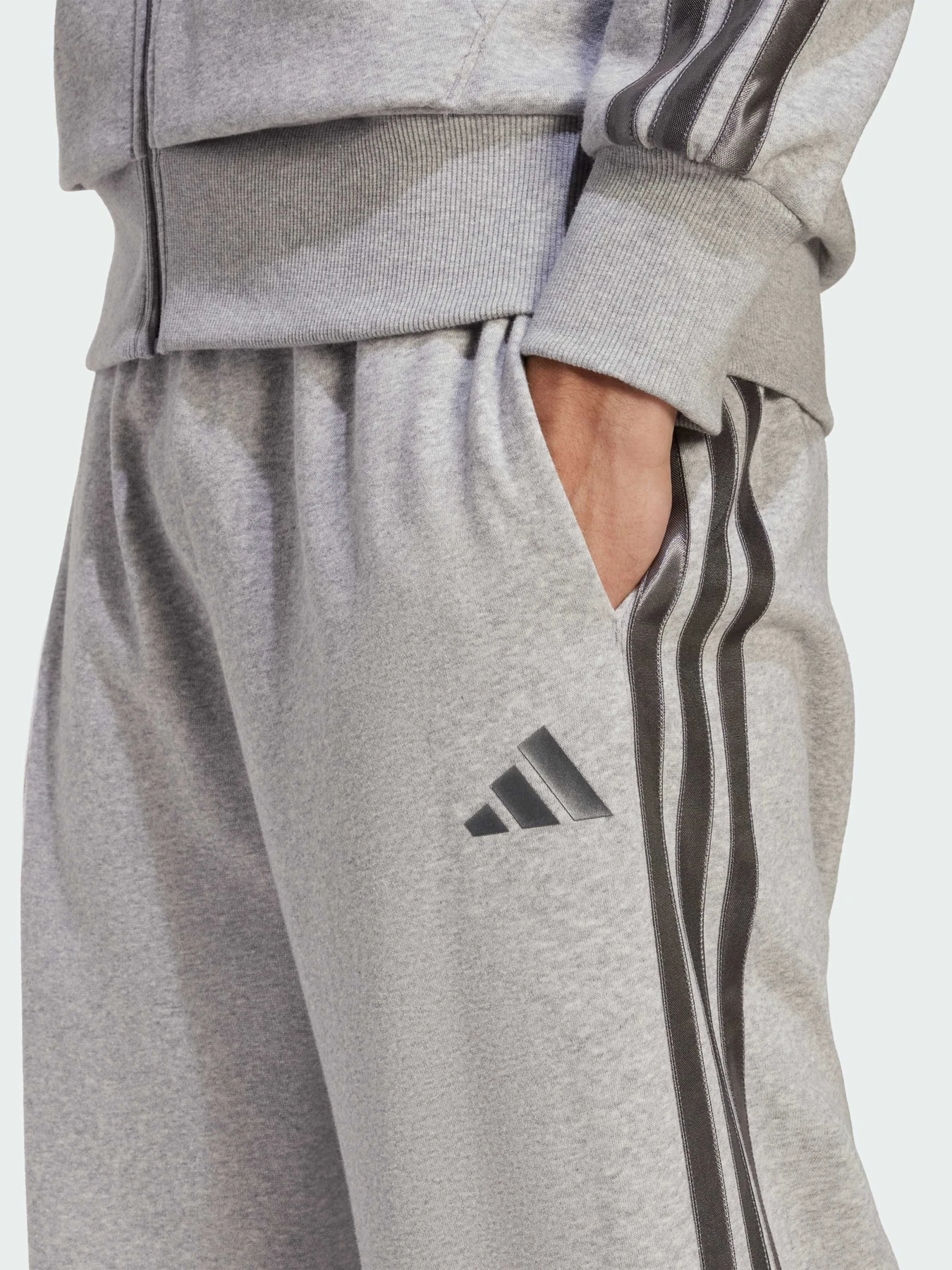 Штани Adidas модель JM1704 Фото