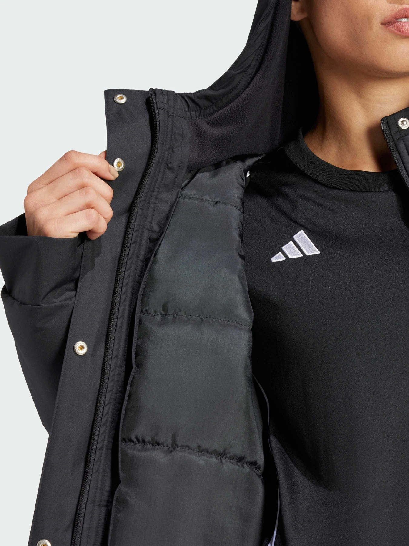 Куртки и дубленки Adidas Tiro модель IP6669 Фото