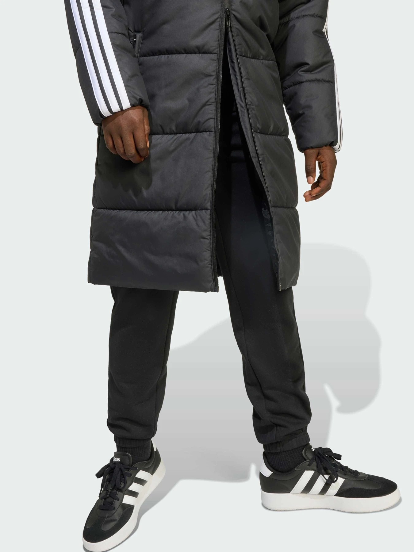 Куртки та дублянки Adidas модель JW2484 Куртки та дублянки Adidas модель JW2484 Фото
