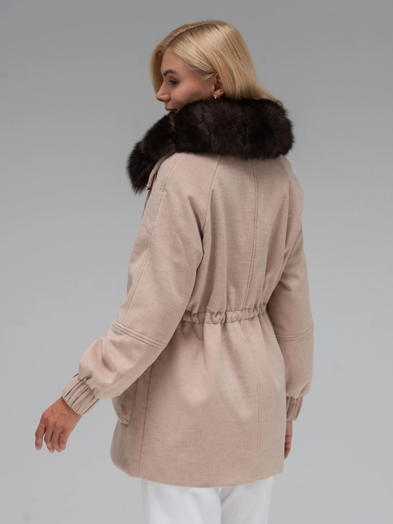 Куртки и дубленки VIVA WEAR модель 35520-beigeparka Куртки и дубленки VIVA WEAR модель 35520-beigeparka Фото