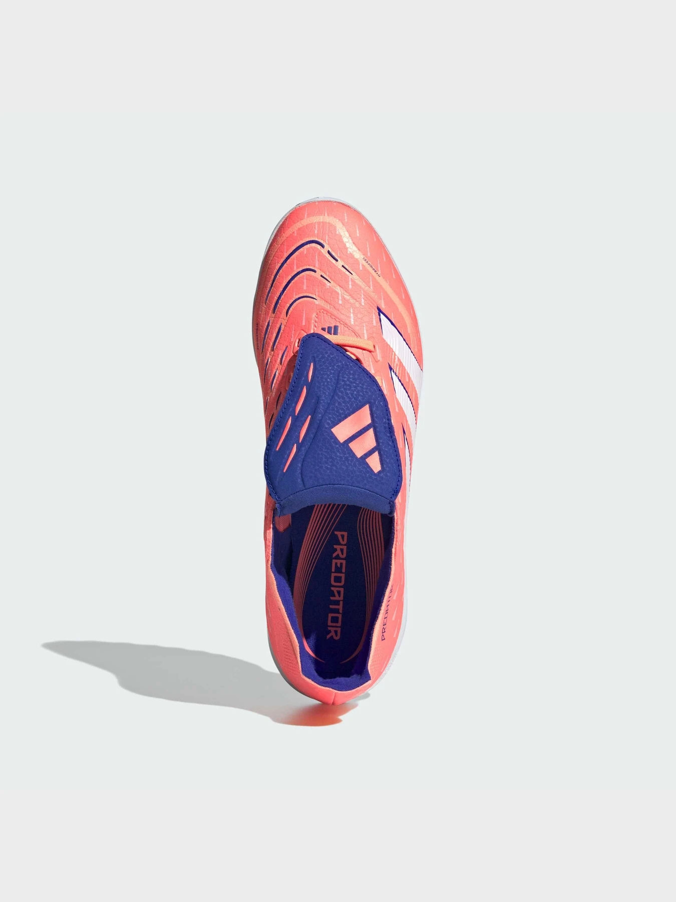 Кросівки Adidas Predator модель JQ1074 Фото
